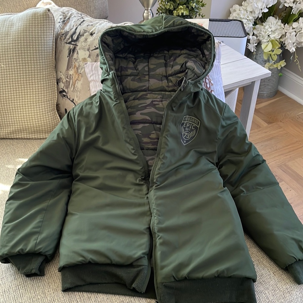 Like New Boys Puffer/Bomber Reversible Coat Size 12
